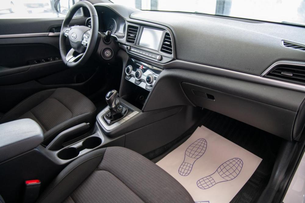 Hyundai Elantra VI (AD) Рестайлинг Ростов-на-Дону  - изображение 19