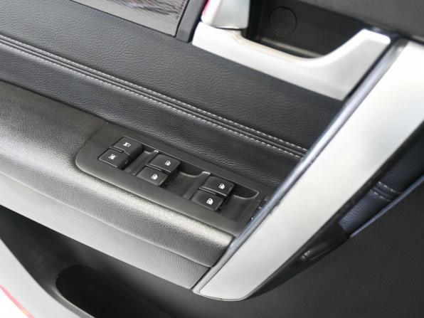 Chevrolet Captiva I Рестайлинг 2 с пробегом 2014 года, цена 1 379 900 рублей, 258958 км, внедорожник, Автокод Объявления