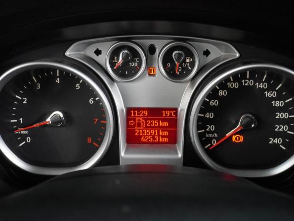 Ford Focus II с пробегом 2006 года, цена 579 000 рублей, 213591 км, хэтчбек, Автокод Объявления