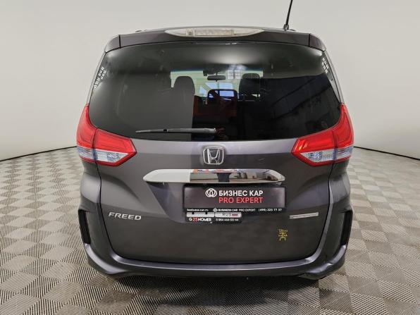 Honda Freed II с пробегом 2017 года, цена 1 135 000 рублей, 206611 км, компактвэн, Автокод Объявления