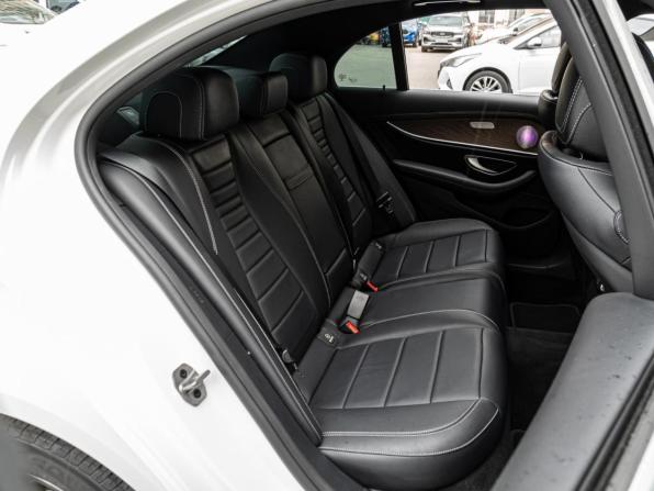 Mercedes-Benz E-Класс V (W213 S213 C238) Рестайлинг с пробегом 2021 года, цена 4 340 000 рублей, 72807 км, седан, Автокод Объявления