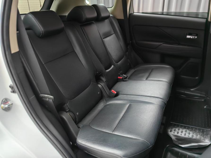 Mitsubishi Outlander III Рестайлинг 2 Подольск  - изображение 9