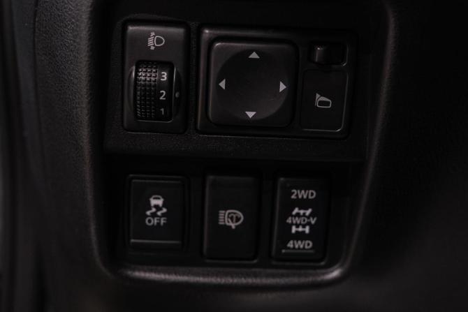 Nissan Juke I с пробегом 2011 года, цена 999 000 рублей, 160000 км, внедорожник, Автокод Объявления