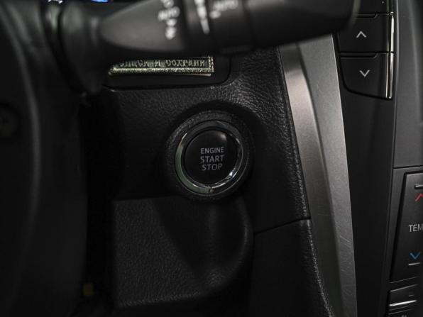 Toyota Camry VII (XV50) Рестайлинг с пробегом 2016 года, цена 2 229 000 рублей, 152233 км, седан, Автокод Объявления