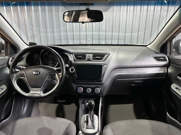 Kia Rio III Рестайлинг с пробегом 2016 года, цена 1 079 900 рублей, 140000 км, хэтчбек, Автокод Объявления