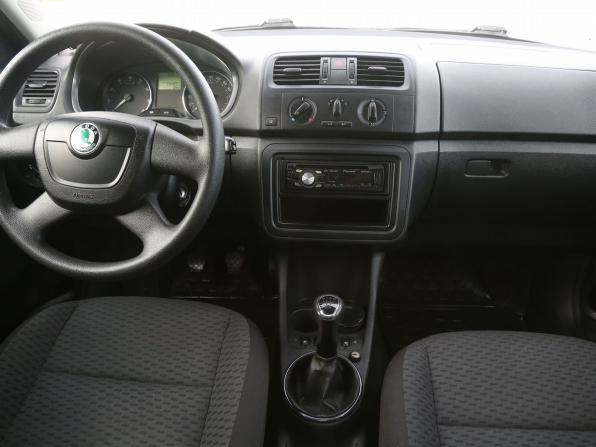Skoda Fabia II Рестайлинг с пробегом 2011 года, цена 515 000 рублей, 115000 км, хэтчбек, Автокод Объявления