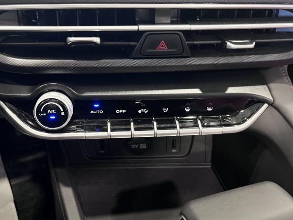 Changan Eado Plus с пробегом 2024 года, цена 2 200 000 рублей, 4510 км, седан, Автокод Объявления
