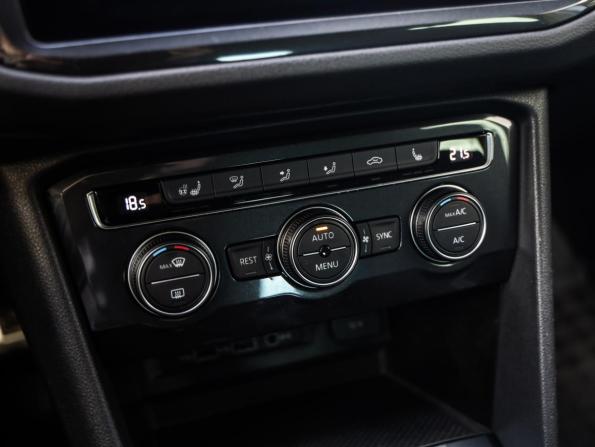 Volkswagen Tiguan II с пробегом 2018 года, цена 2 069 777 рублей, 181000 км, внедорожник, Автокод Объявления