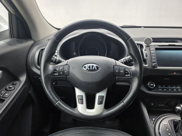 Kia Sportage III с пробегом 2013 года, цена 1 320 000 рублей, 115190 км, внедорожник, Автокод Объявления
