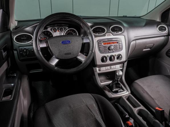 Ford Focus II Рестайлинг с пробегом 2011 года, цена 649 000 рублей, 294519 км, универсал, Автокод Объявления