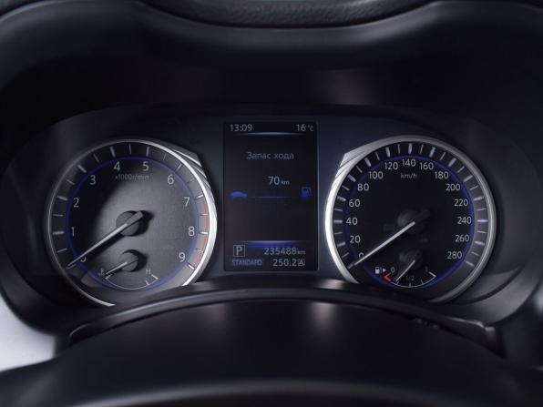 Infiniti Q50 I с пробегом 2016 года, цена 1 765 995 рублей, 235375 км, седан, Автокод Объявления