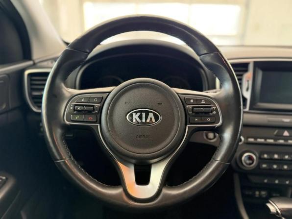 Kia Sportage IV с пробегом 2018 года, цена 2 240 000 рублей, 71357 км, внедорожник, Автокод Объявления