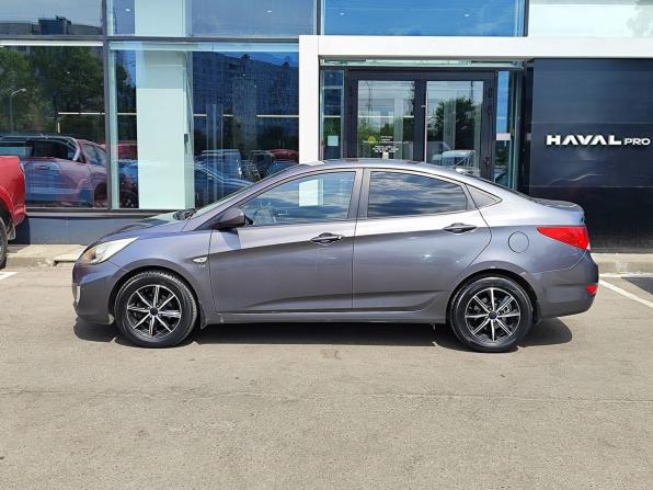 Hyundai Solaris I с пробегом 2013 года, цена 742 000 рублей, 195911 км, седан, Автокод Объявления