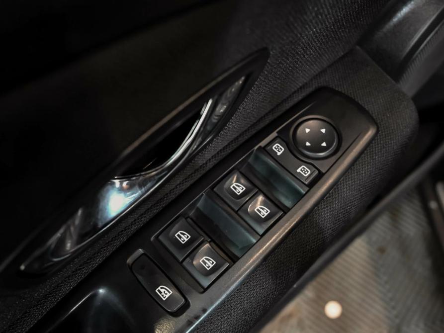 Renault Fluence I Рестайлинг Екатеринбург  - изображение 15