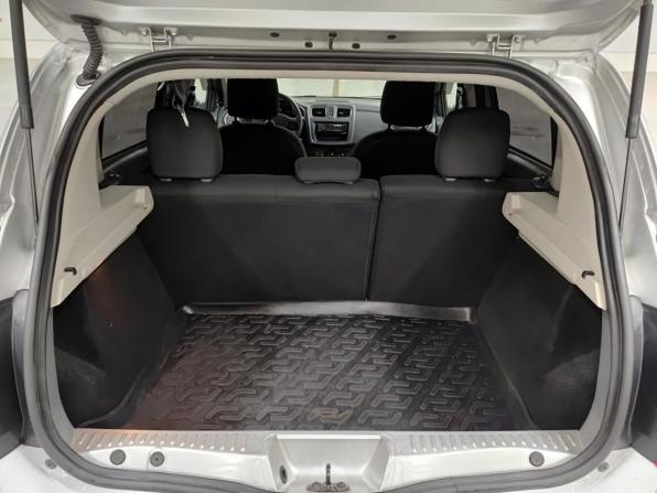 Renault Sandero II с пробегом 2016 года, цена 830 000 рублей, 67593 км, хэтчбек, Автокод Объявления