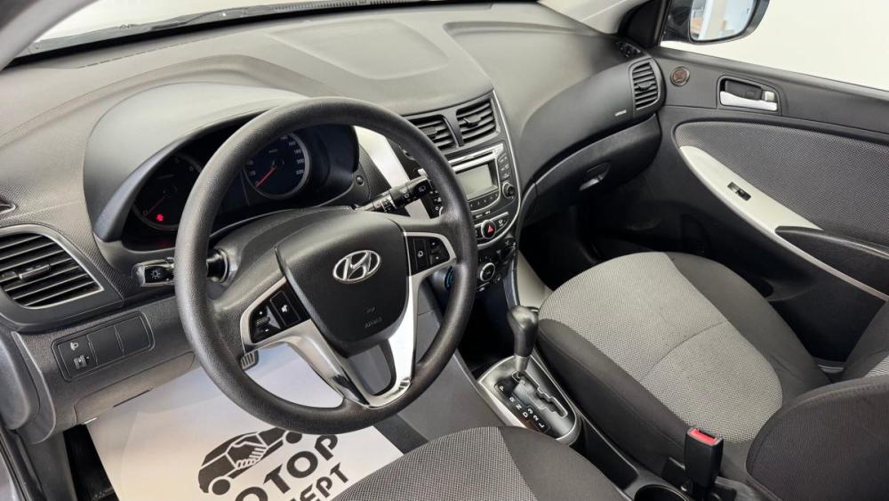 Hyundai Solaris I Киров  - изображение 6