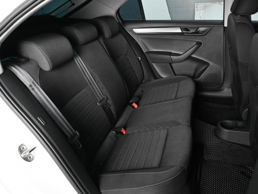Skoda Rapid I Рестайлинг Ростов-на-Дону  - изображение 7