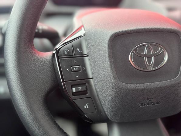 Toyota bZ4X I с пробегом 2023 года, цена 3 260 000 рублей, 102 км, внедорожник, Автокод Объявления
