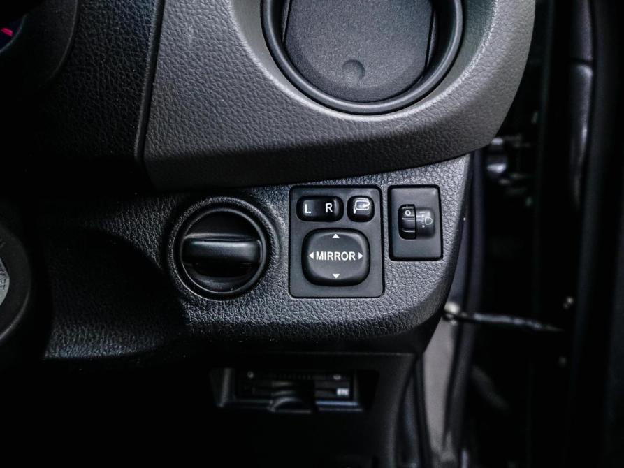 Toyota Vitz III (XP130) Рестайлинг Красноярск  - изображение 17