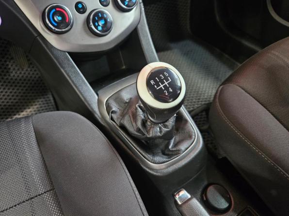 Chevrolet Aveo II с пробегом 2014 года, цена 289 000 рублей, 223095 км, седан, Автокод Объявления