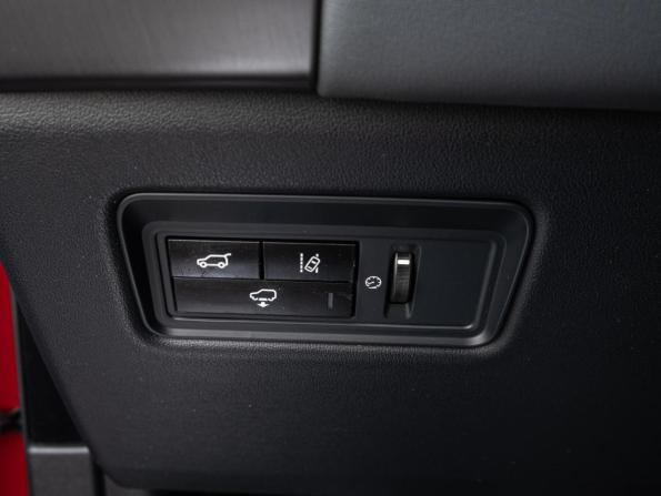 Land Rover Range Rover Sport II с пробегом 2015 года, цена 4 350 000 рублей, 87667 км, внедорожник, Автокод Объявления