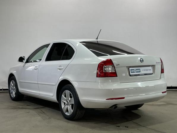 Skoda Octavia II (A5) Рестайлинг с пробегом 2012 года, цена 789 000 рублей, 182678 км, лифтбек, Автокод Объявления