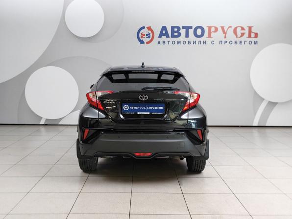 Toyota C-HR I с пробегом 2018 года, цена 2 165 000 рублей, 140448 км, внедорожник, Автокод Объявления