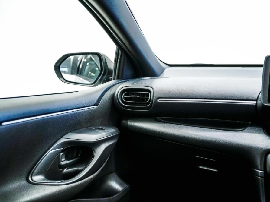 Toyota Yaris IV Красноярск  - изображение 13