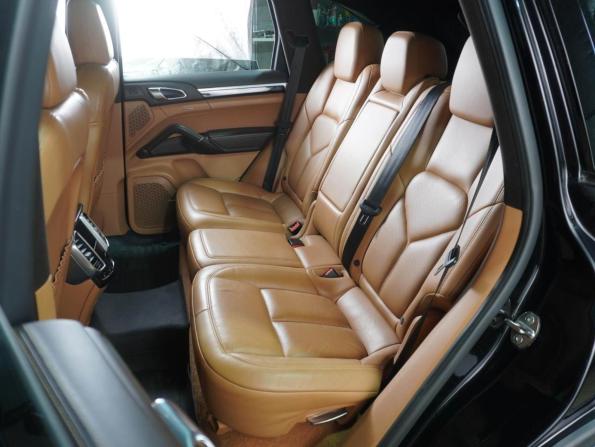 Porsche Cayenne II Рестайлинг (958) с пробегом 2015 года, цена 3 699 000 рублей, 130103 км, внедорожник, Автокод Объявления