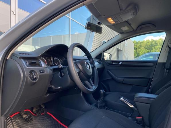 Skoda Rapid I Рестайлинг с пробегом 2019 года, цена 1 380 000 рублей, 88300 км, лифтбек, Автокод Объявления