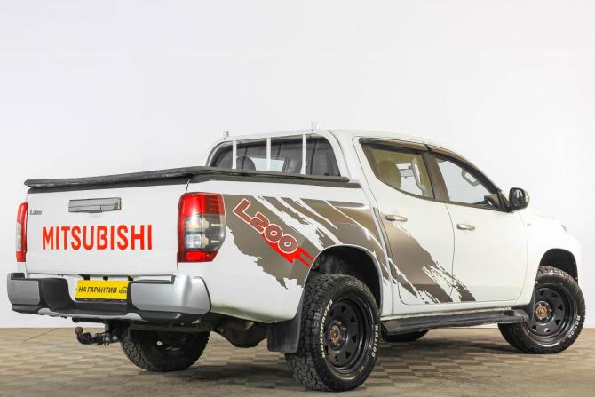 Mitsubishi L200 V Рестайлинг с пробегом 2022 года, цена 2 499 000 рублей, 335000 км, offers.body_type.unknown, Автокод Объявления