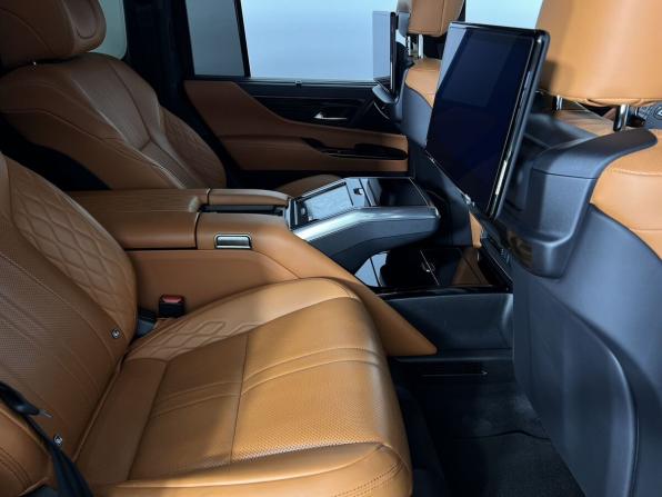 Lexus LX IV с пробегом 2022 года, цена 16 935 000 рублей, 45625 км, внедорожник, Автокод Объявления