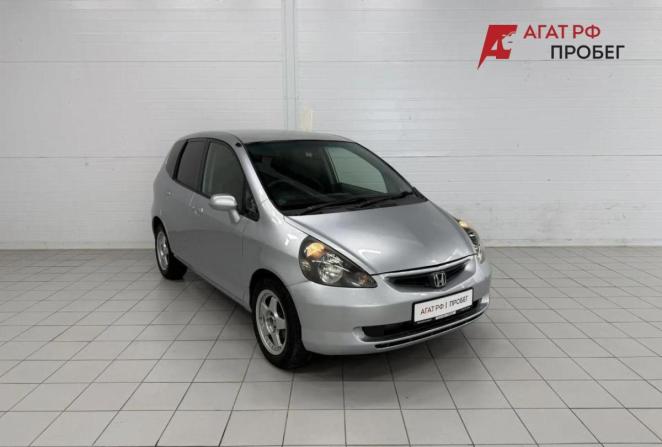 Honda Fit I с пробегом 2002 года, цена 495 000 рублей, 219844 км, хэтчбек, Автокод Объявления
