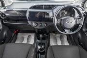 Toyota Vitz III (XP130) Рестайлинг 2 Барнаул  - изображение 36