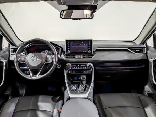 Toyota RAV4 V (XA50) с пробегом 2022 года, цена 3 600 000 рублей, 52757 км, внедорожник, Автокод Объявления