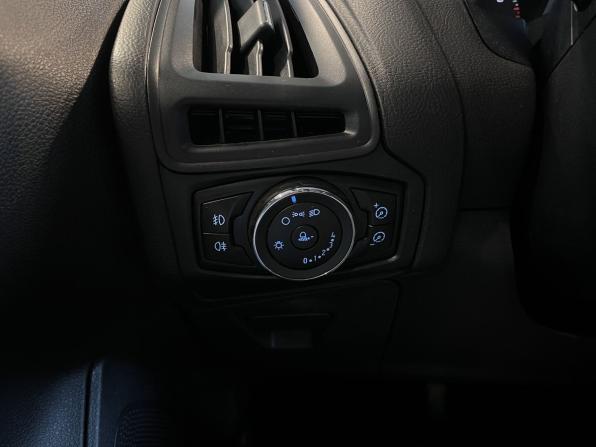 Ford Focus III с пробегом 2012 года, цена 595 000 рублей, 230503 км, универсал, Автокод Объявления