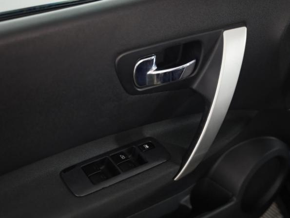 Nissan Qashqai I Рестайлинг с пробегом 2010 года, цена 1 069 000 рублей, 205143 км, внедорожник, Автокод Объявления