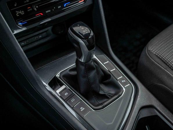 Volkswagen Tiguan II Рестайлинг с пробегом 2021 года, цена 2 681 000 рублей, 62369 км, внедорожник, Автокод Объявления