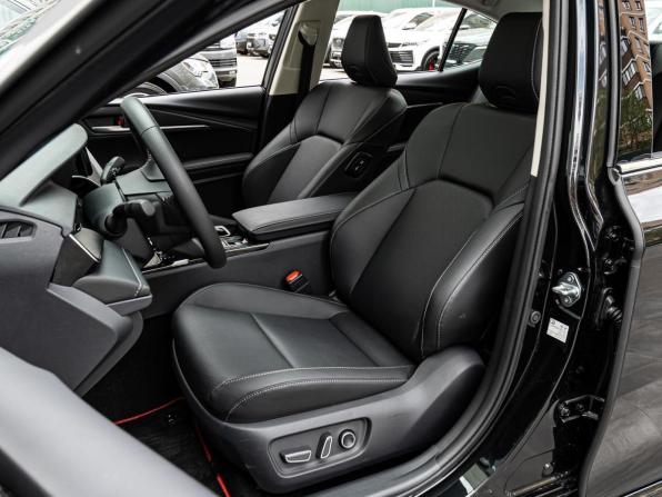 Toyota Camry IX (XV80) China Market с пробегом 2025 года, цена 3 999 000 рублей, 267 км, седан, Автокод Объявления