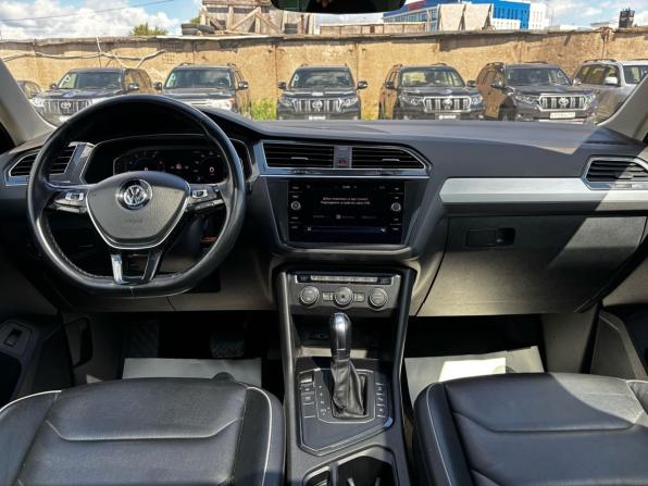 Volkswagen Tiguan II с пробегом 2019 года, цена 1 890 000 рублей, 233000 км, внедорожник, Автокод Объявления