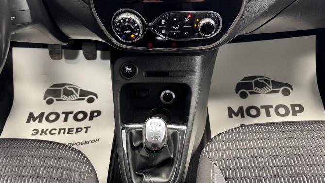 Renault Kaptur I с пробегом 2019 года, цена 1 759 000 рублей, 73827 км, внедорожник, Автокод Объявления