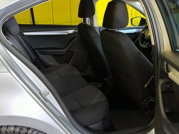 Skoda Octavia III (A7) с пробегом 2016 года, цена 1 399 000 рублей, 141000 км, лифтбек, Автокод Объявления
