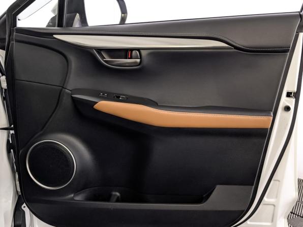 Lexus NX I Рестайлинг с пробегом 2018 года, цена 2 790 000 рублей, 251900 км, внедорожник, Автокод Объявления