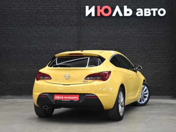 Opel Astra J Рестайлинг с пробегом 2013 года, цена 820 000 рублей, 139862 км, хэтчбек, Автокод Объявления