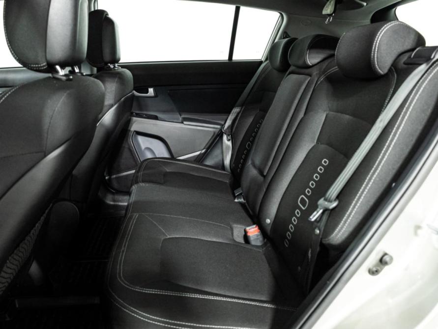 Kia Sportage III Рестайлинг Санкт-Петербург  - изображение 11
