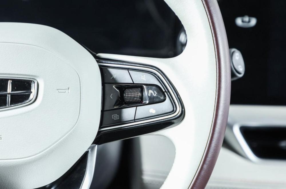 Geely Monjaro I Новосибирск  - изображение 14