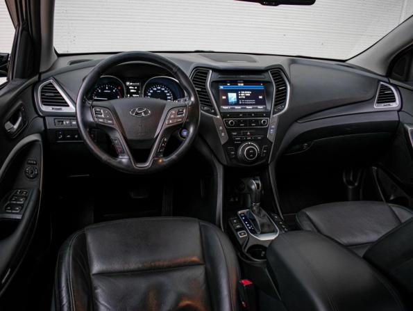 Hyundai Santa Fe III Рестайлинг с пробегом 2015 года, цена 2 100 000 рублей, 192111 км, внедорожник, Автокод Объявления