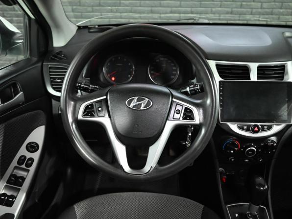 Hyundai Solaris I с пробегом 2013 года, цена 795 000 рублей, 193069 км, седан, Автокод Объявления