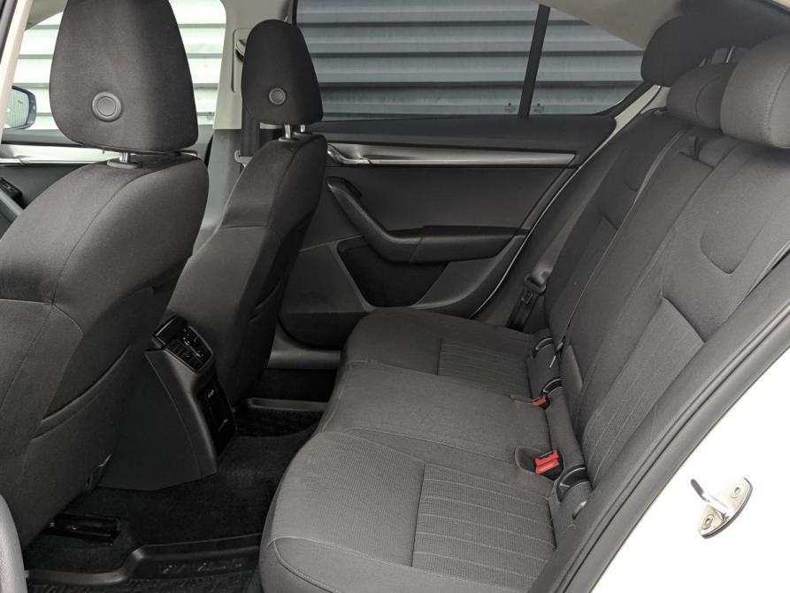 Skoda Octavia III (A7) Рестайлинг Москва  - изображение 12