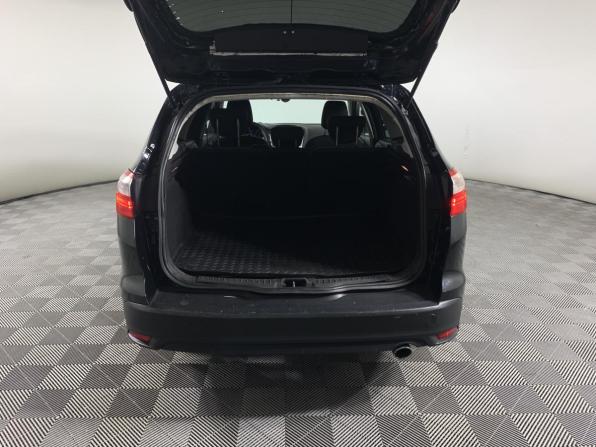Ford Focus III с пробегом 2013 года, цена 530 000 рублей, 244436 км, седан, Автокод Объявления